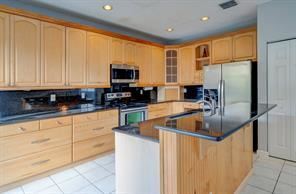 Building Photo - 4 br, 2.5 bath House - 5020 Heron Pl