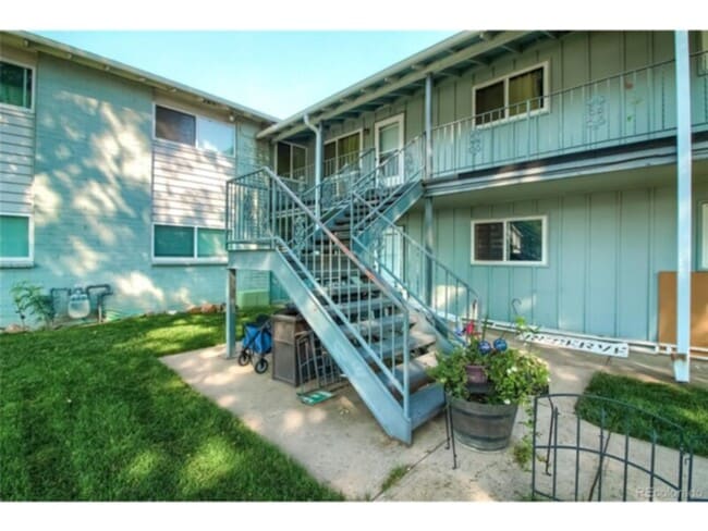 Foto del edificio - 2515 S Sheridan Blvd