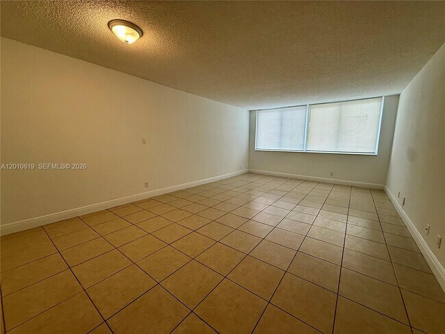 Foto del edificio - 9143 SW 77th Ave