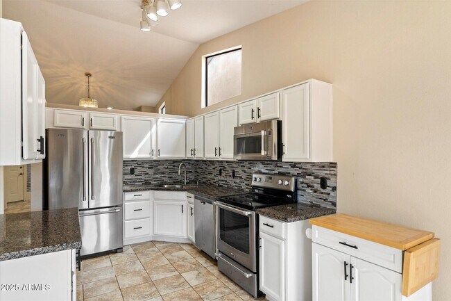 Foto del edificio - 15406 N 50th Pl