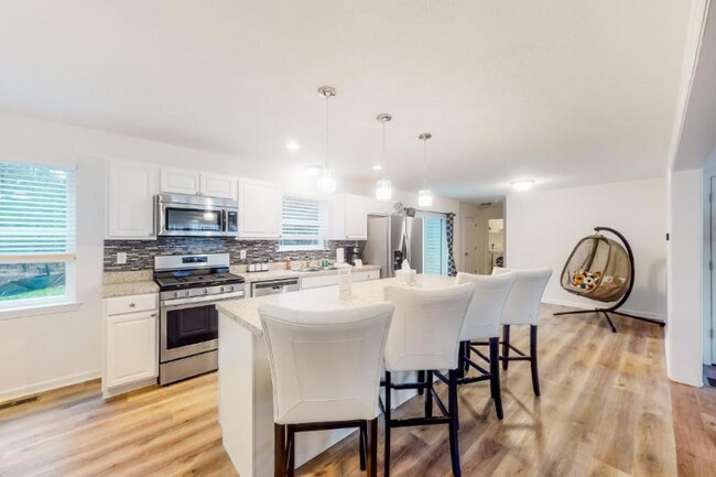 Foto del edificio - 1170 Thunder Dr