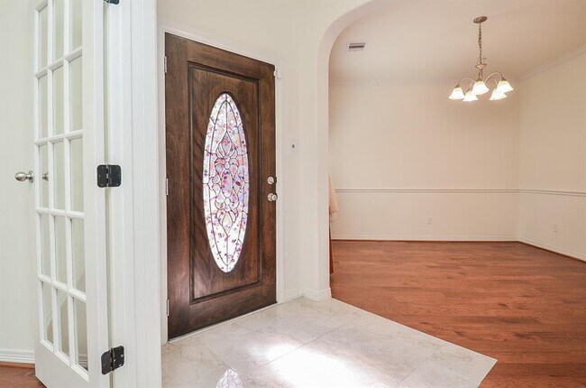 Foto del edificio - 27119 Nashua Falls Ln