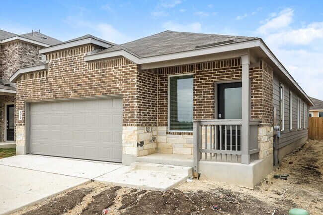 Foto del edificio - 526 Kayden Ct