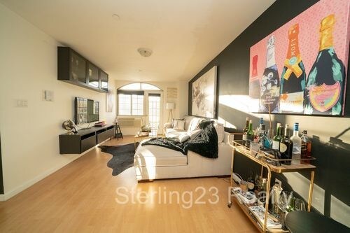 Building Photo - 27-16 12th St