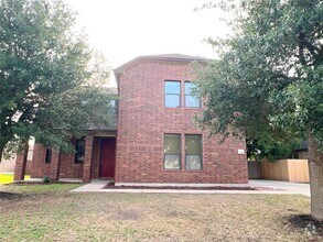 Building Photo - 18824 Star Gazer Way