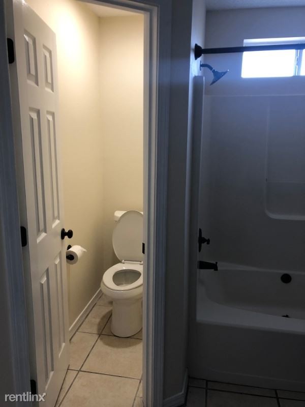 Foto del edificio - 3 br, 2 bath House - 402 Peregrine Ct