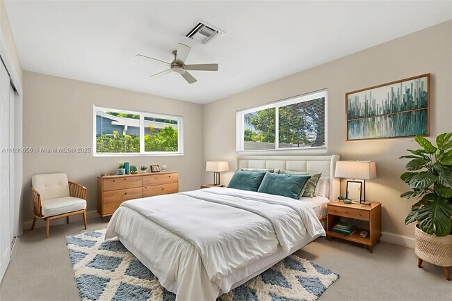Foto del edificio - 330 NE 42nd Ct