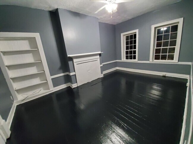 Foto del edificio - 820 Caroline St