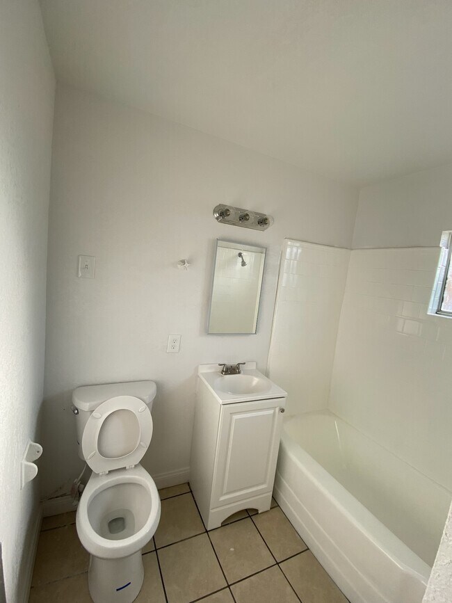Foto del edificio - 421 4th St