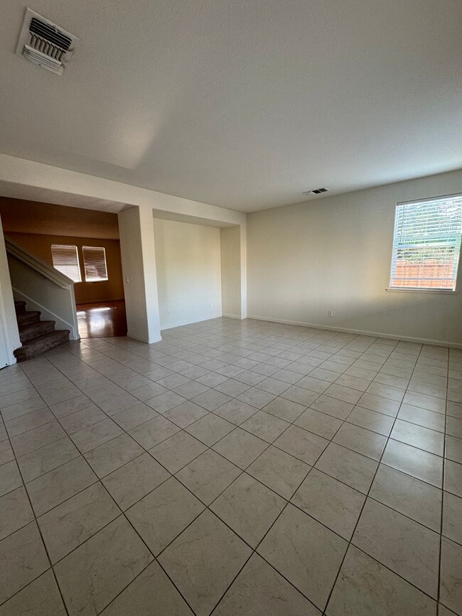 Foto del edificio - Move-In Ready Two-Story Rental with Loft a...
