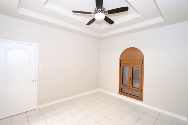 Foto del edificio - 8721 Liberty Loop