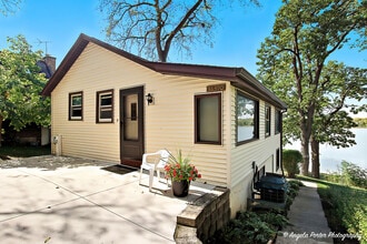 Building Photo - 38390 N Munn Rd