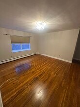 Building Photo - 63 Selkirk Rd