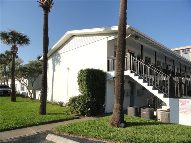 Beachside Apartments Daytona Beach Fl Building Photo Beachside Apartments