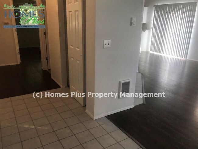 Building Photo - 9711 11th Avenue Ct E