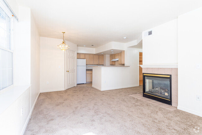 1BR, 1BA - 644SF - Tiburon Apartments