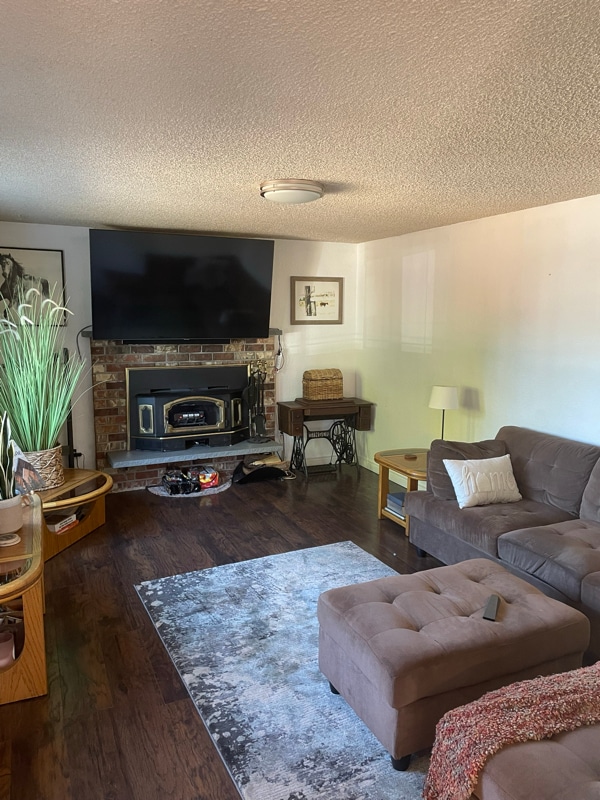 Foto del edificio - 6115 S Thompson Ave