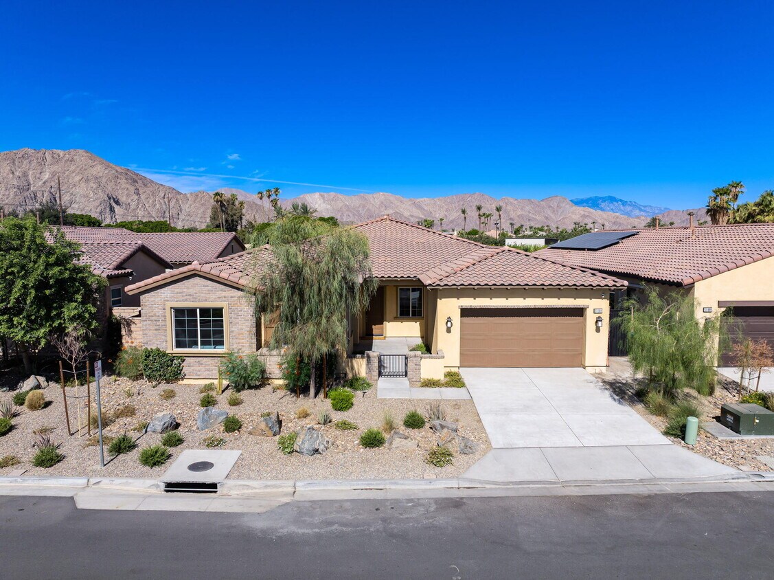 Foto principal - 51911 Marquis Ln