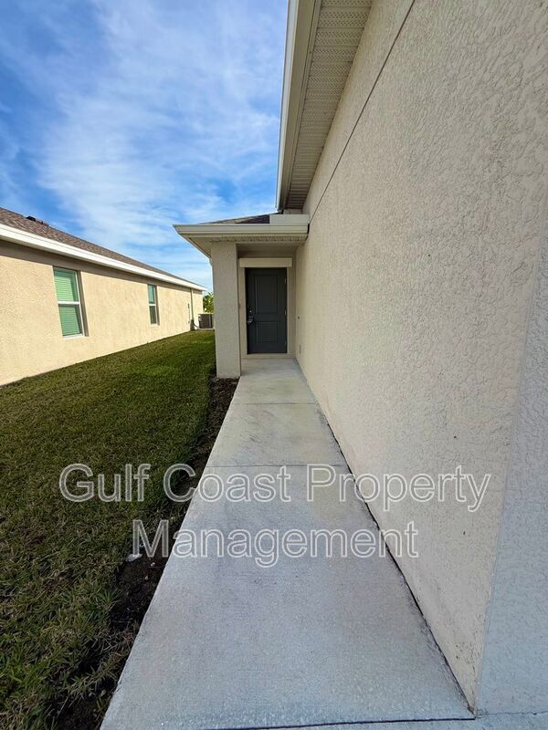 Foto del edificio - 3844 Treasure Oak Wy