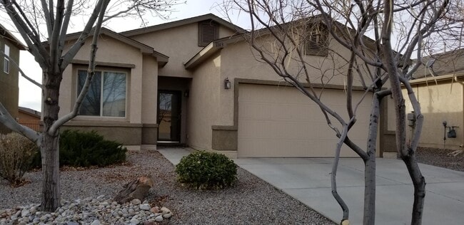 Building Photo - 1143 Desert Sunflower Dr NE