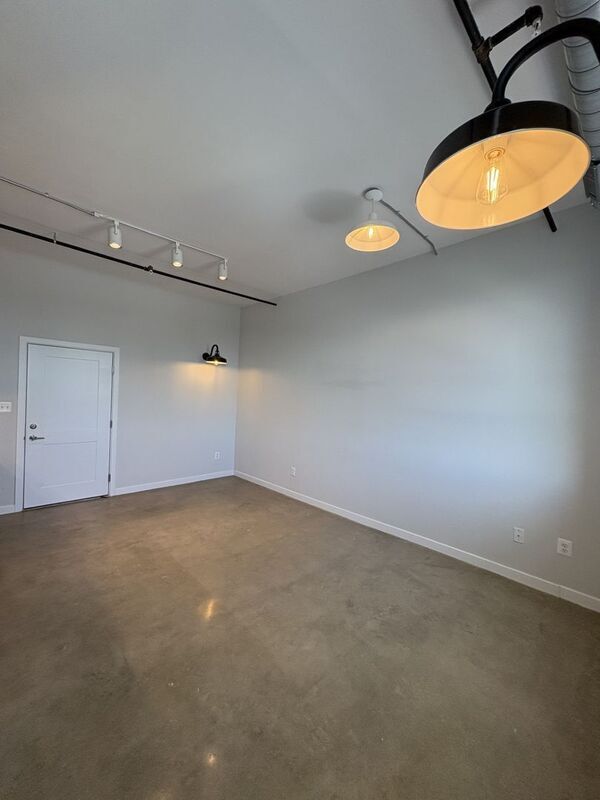 Foto del edificio - 923 S East Ave