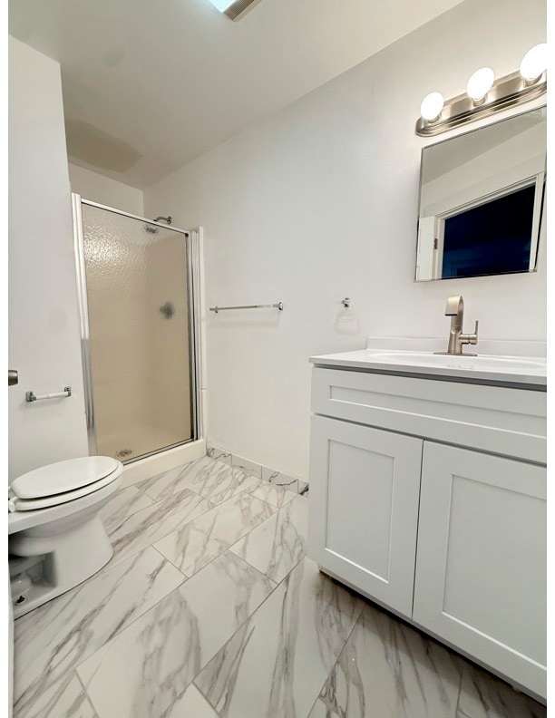 Building Photo - 242 4th Ave