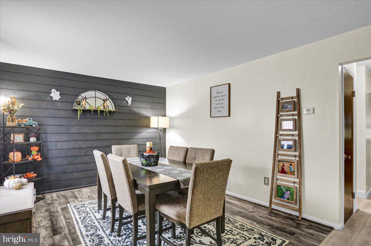 Foto principal - 175 Village Dr