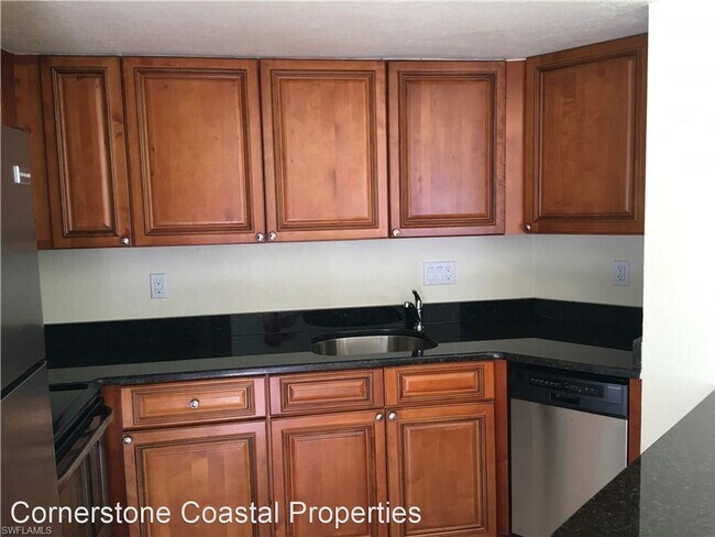 Building Photo - 1 br, 1 bath House - 3165 Royalston Ave #104