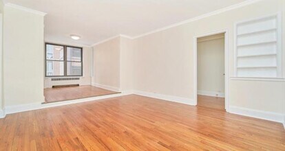 Building Photo - 124 E 24th St
