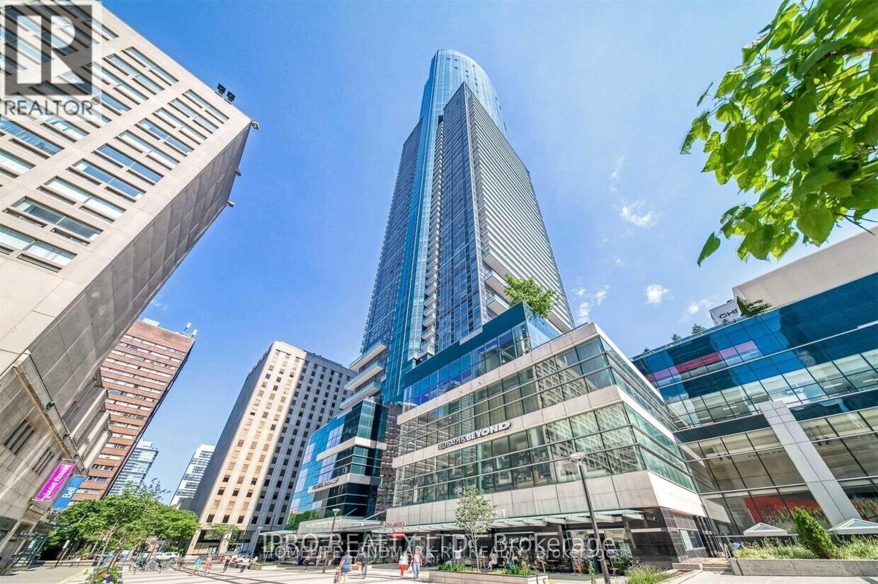 Photo principale - 386-2386 Yonge St