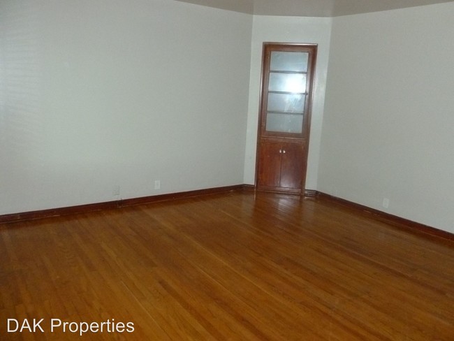 Building Photo - 5555 N Teutonia Ave