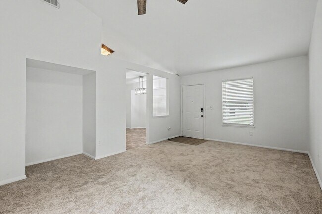 Foto del edificio - 104 Tweed Ct