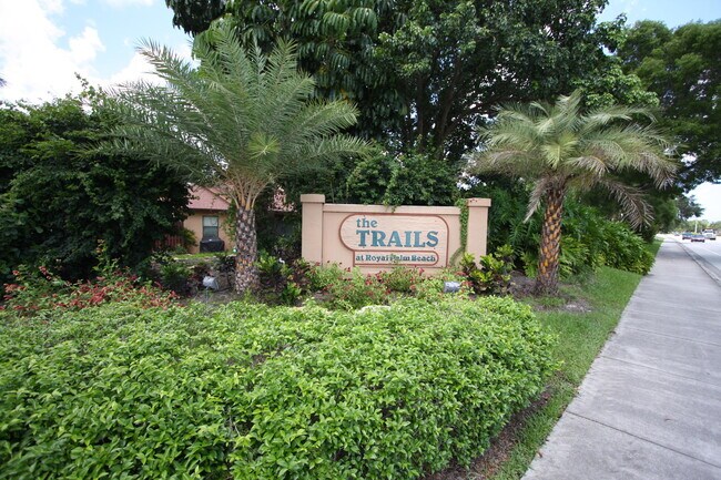 Foto del edificio - 2307 Lakeview Dr W