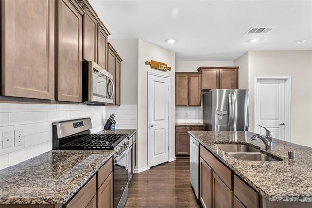 Building Photo - 614 Auburn Forest Dr