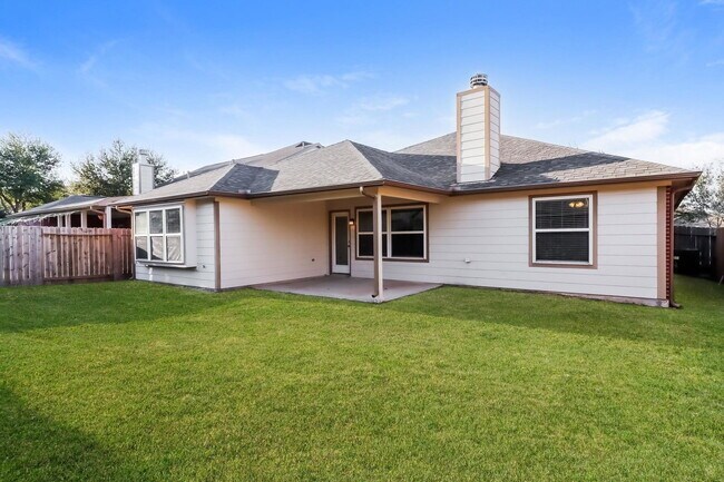Building Photo - Enchanted Rock Lane, Missouri City, TX 77459 - 4 BR 2 BA single-family home