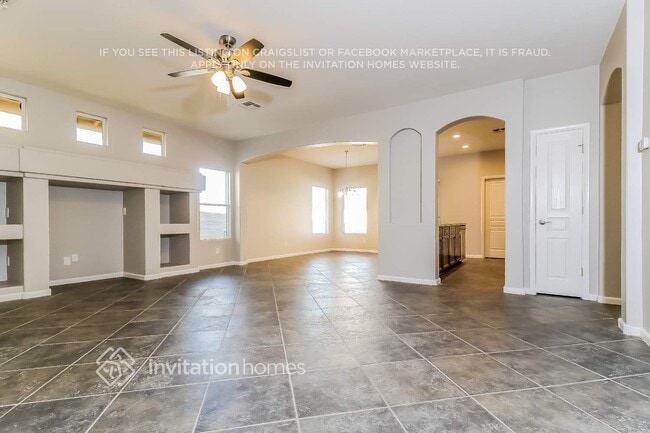 Building Photo - 43042 N Outer Banks Dr