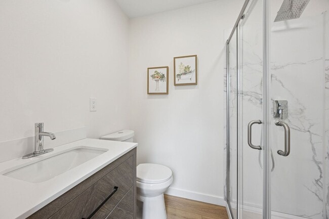 Building Photo - Newly Built ADU! (2 Week's of free rent)