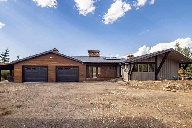 Foto del edificio - Ranch home in Kamas