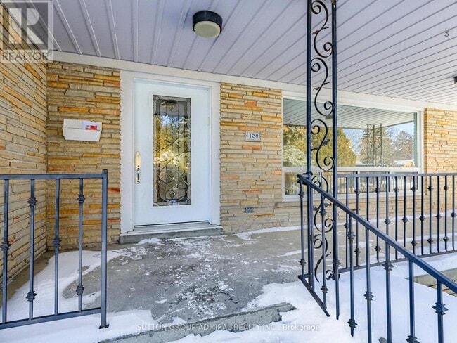 Building Photo - 129 Crestwood Rd