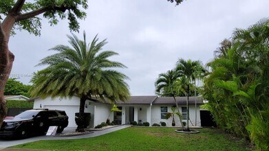 Building Photo - 12945 SW 76th Terrace