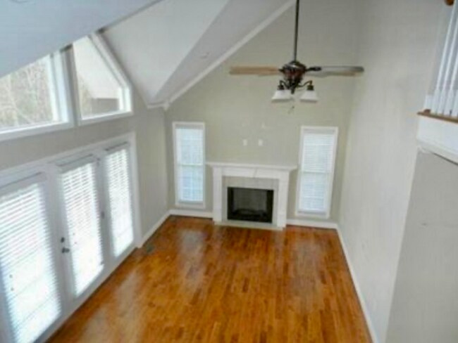 Foto del edificio - 6760 Standifer Gap Rd