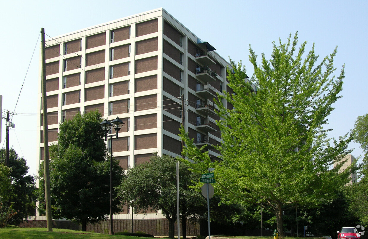 Building Photo - Park Tower