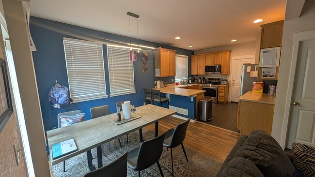 Building Photo - 13317 Glacier Rim Trl
