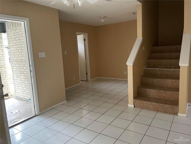 Foto del edificio - 900 W Cherokee Ave