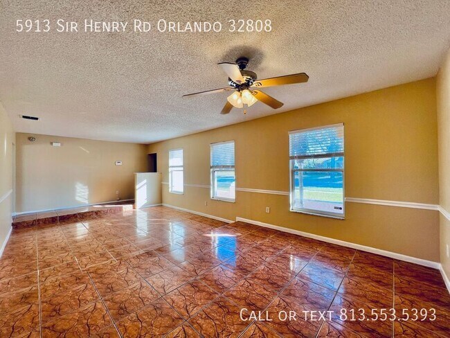 Foto del edificio - 5913 Sir Henry Rd