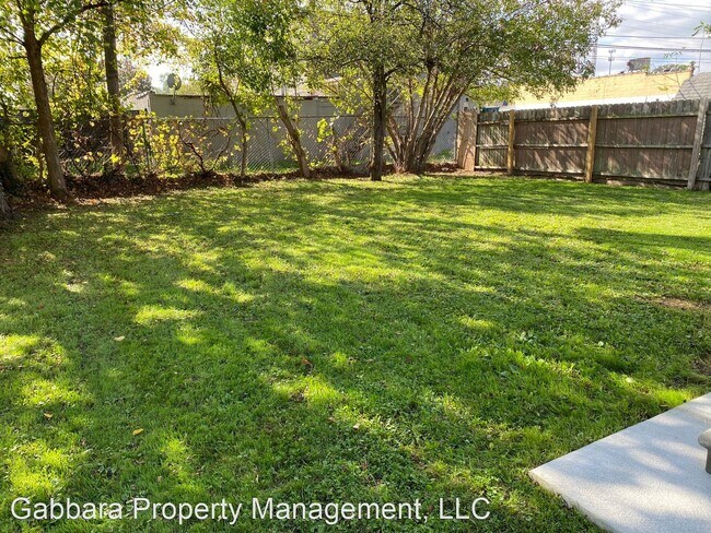 Building Photo - 4 br, 1 bath House - 12468 Coleen