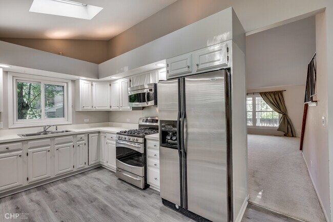 Foto del edificio - 1332 Stonegate Rd