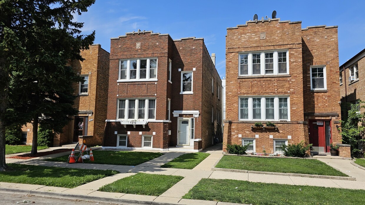 1310 Maple Ave Unit B, Berwyn, IL 60402 - Condo For Rent In Berwyn, IL ...