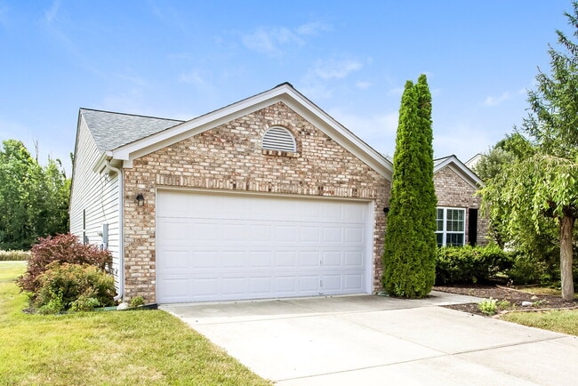 Foto del edificio - 16901 Peach Ln