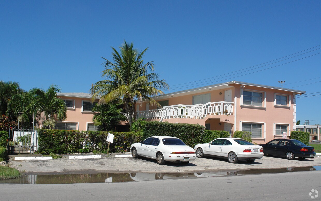 Foto principal - The Waldorf at Coral Ridge